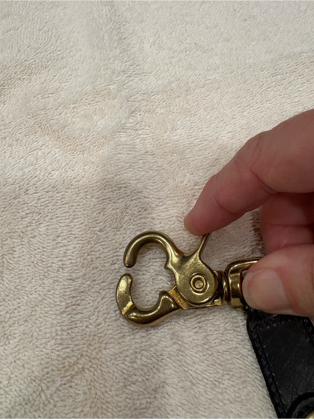 NWT Vintage Coach Black Leather Trigger Snap Key Fob 7212 Brass Hardware - Picture 4 of 5